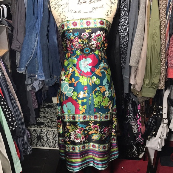 ANNA PAUL Strapless Dress - Picture 3 of 8